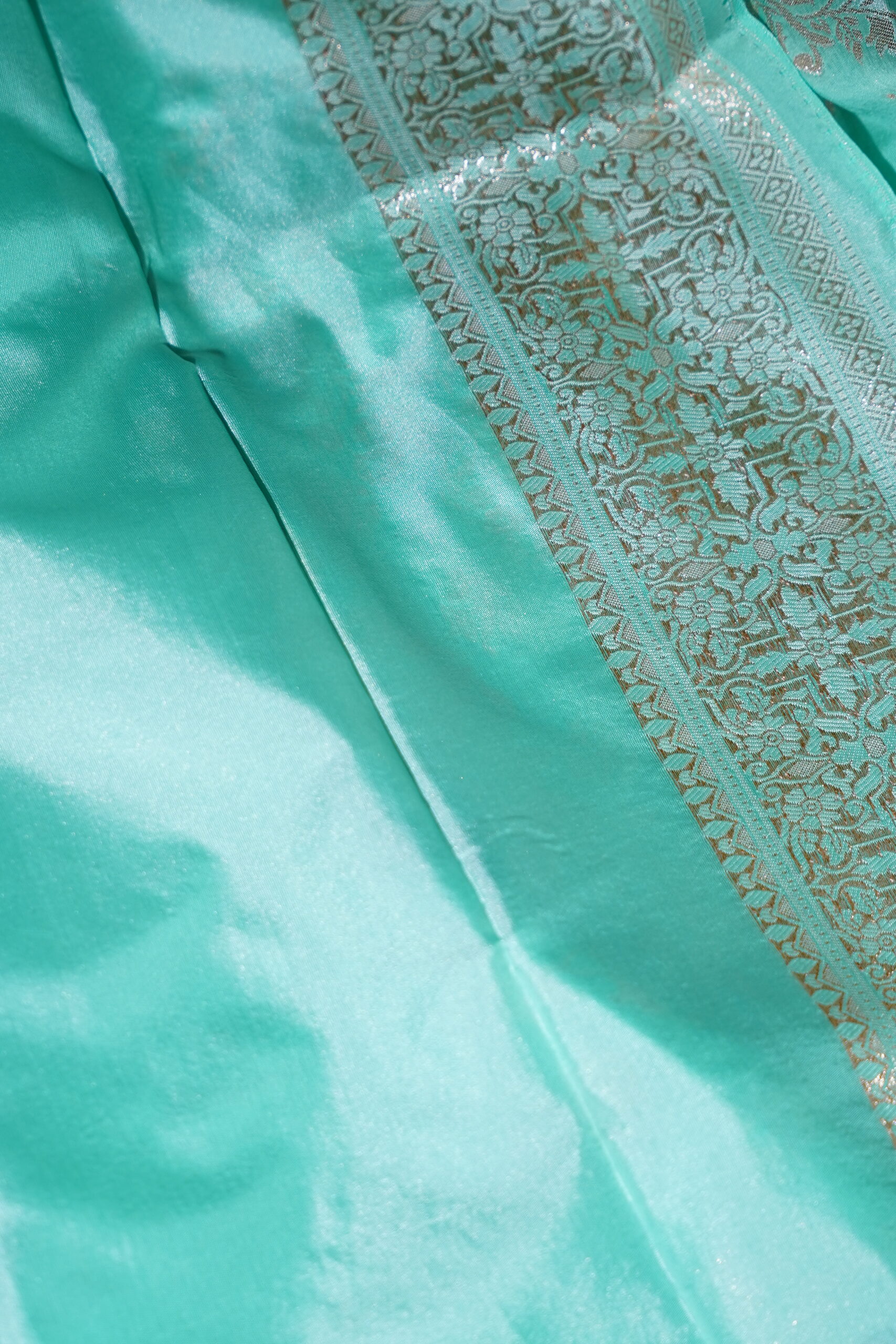 Anukriti – Pastel Bloom Saree - Image 5