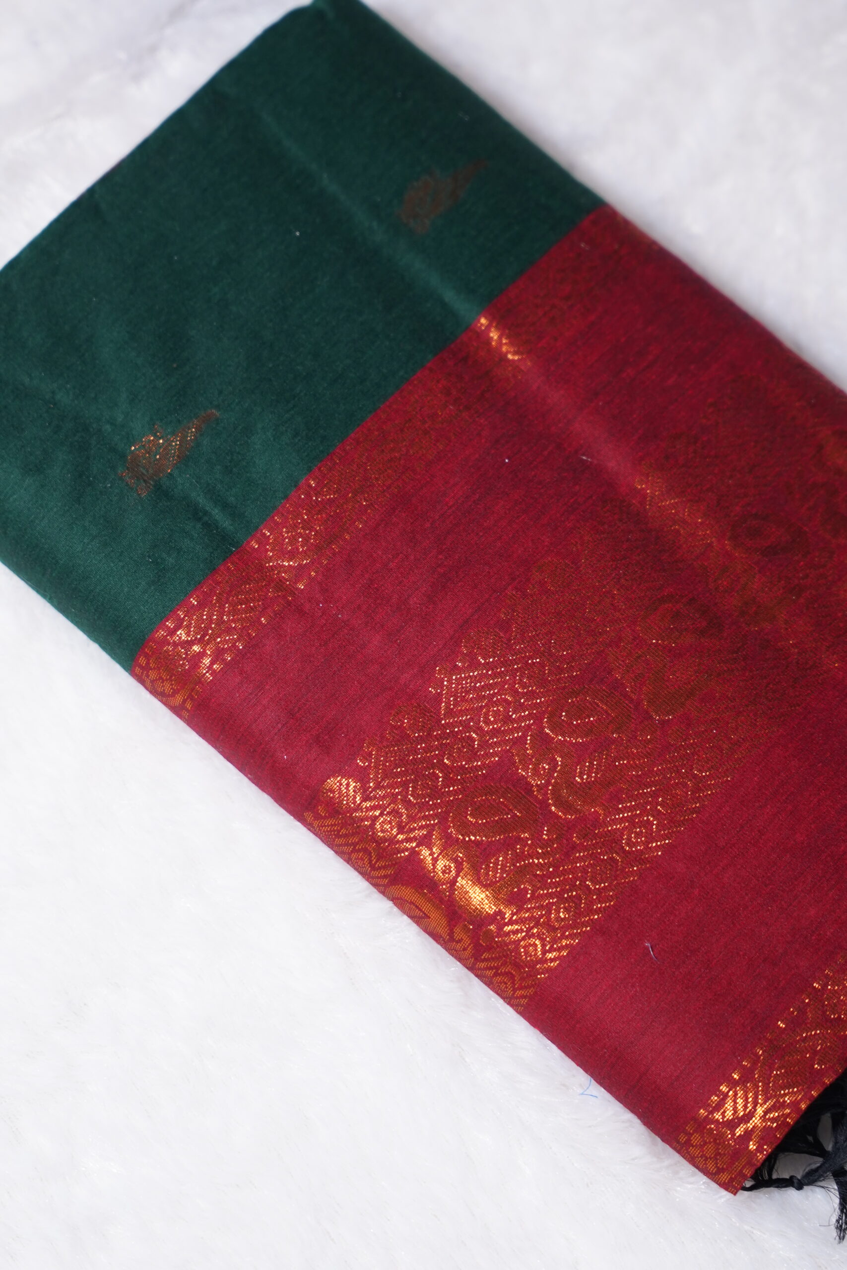 Sanvika - Dual Tone Cotton Silk Saree - Image 7